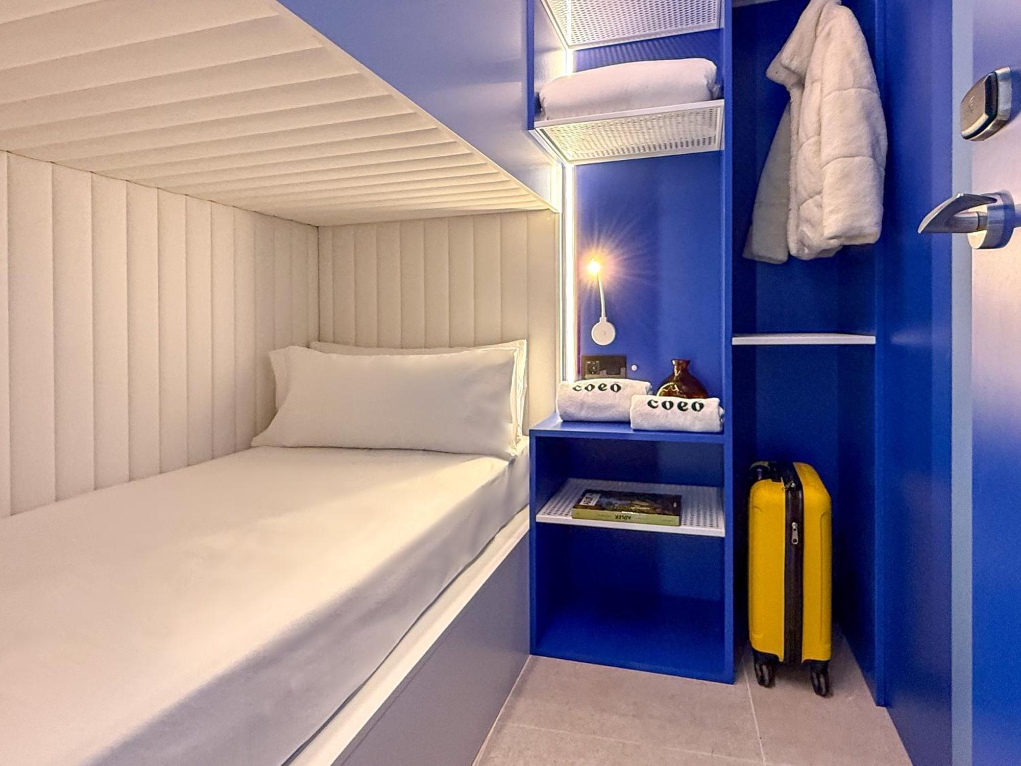 Coeo Hernan Ruiz Rooftop Pool Hostel Malaga Ngoại thất bức ảnh