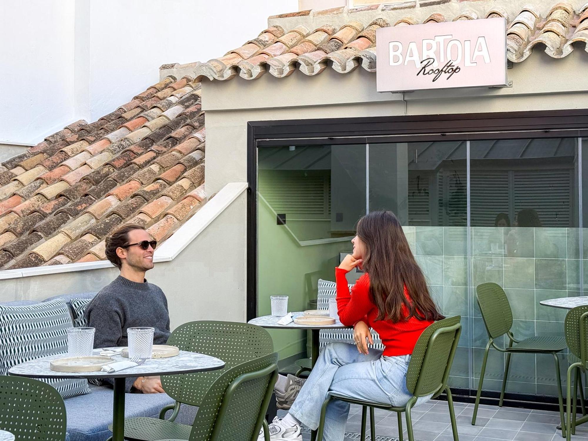 Coeo Hernan Ruiz Rooftop Pool Hostel Malaga Ngoại thất bức ảnh